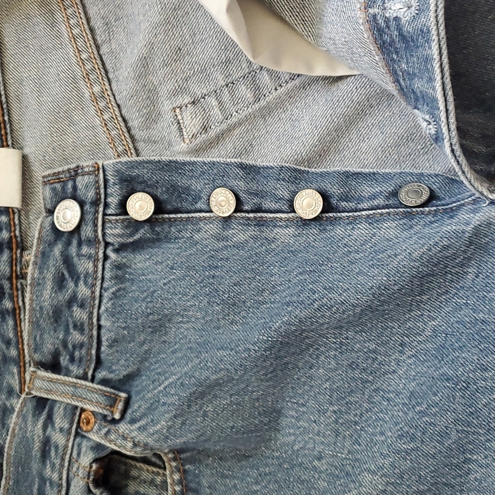 Jeans 👖 - Picture 2 of 4